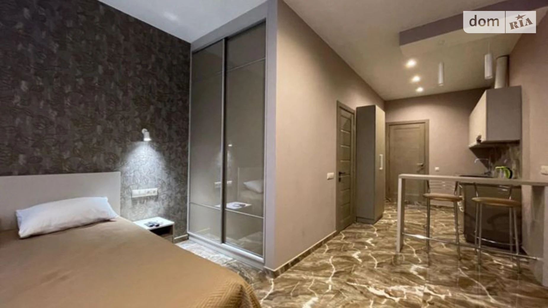 Сдается в аренду 1-комнатная квартира 30 кв. м в Одессе, плато Аркадийское(Гагаринское), 5/2 - фото 2