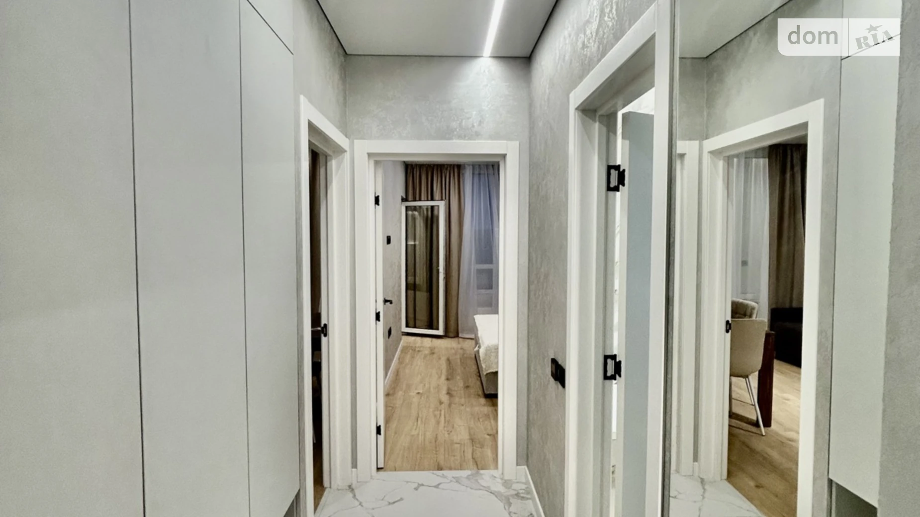 Продается 1-комнатная квартира 43.5 кв. м в Киеве, ул. Ивана Выговского(Маршала Гречко), 44 - фото 2