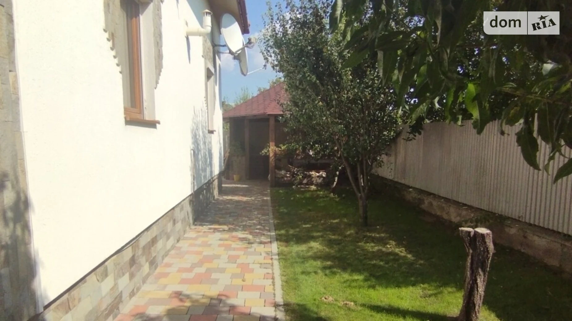 Сдается в аренду дом на 2 этажа 268 кв. м с камином, цена: 1800 $ - фото 5
