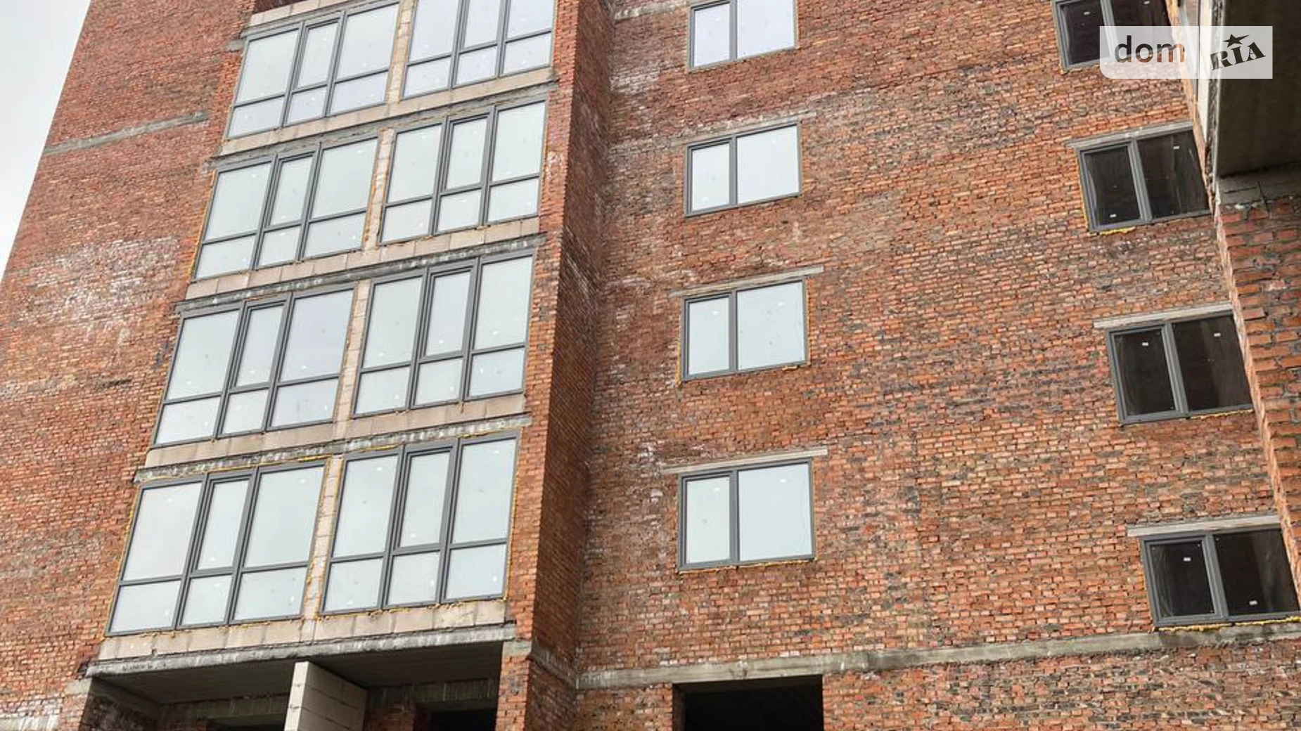 Продається 1-кімнатна квартира 51.59 кв. м у Старокостянтинові, вул. Ессенська, 21 - фото 2