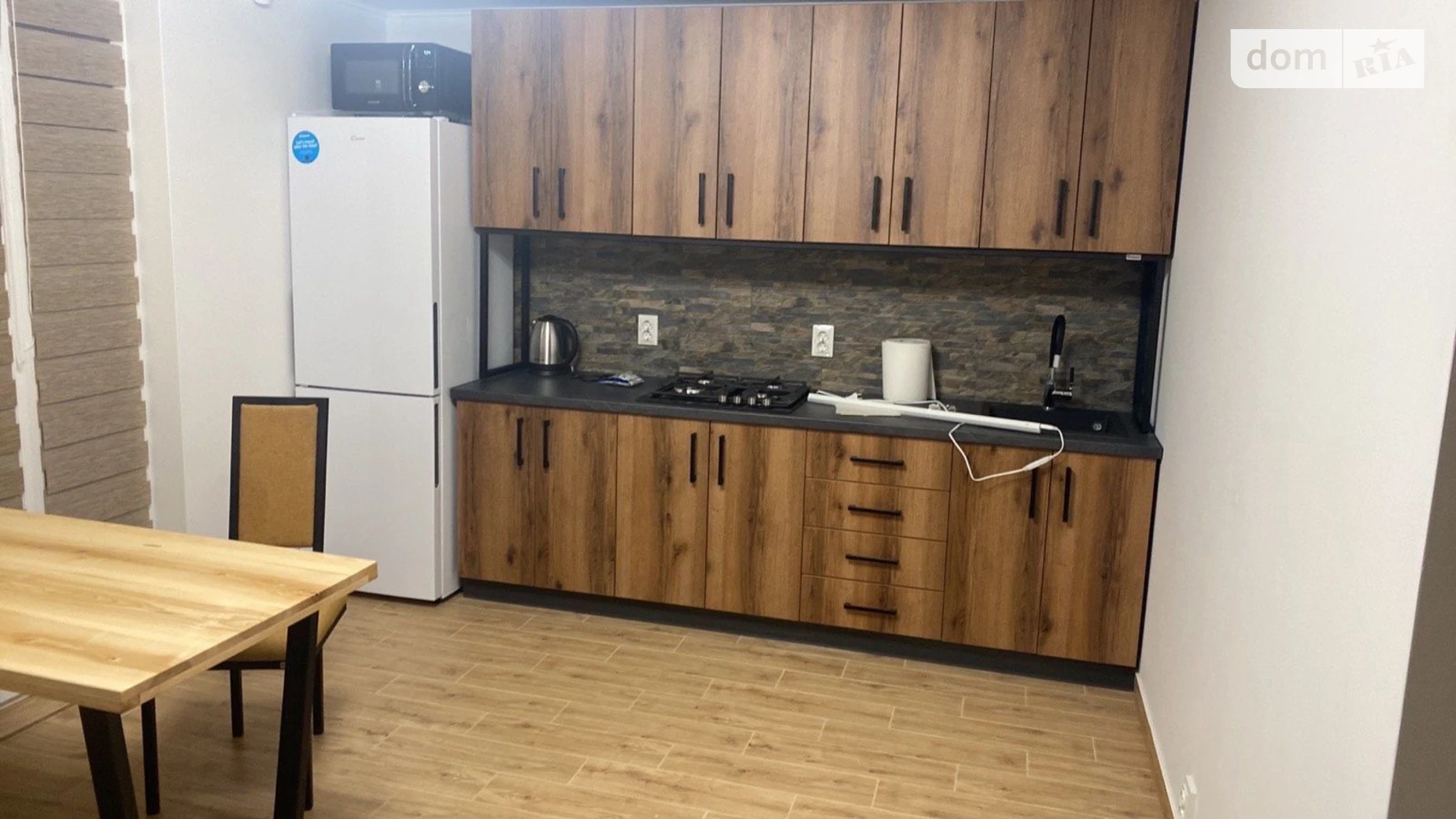 Сдается в аренду дом на 2 этажа 60 кв. м с террасой, цена: 550 $ - фото 5