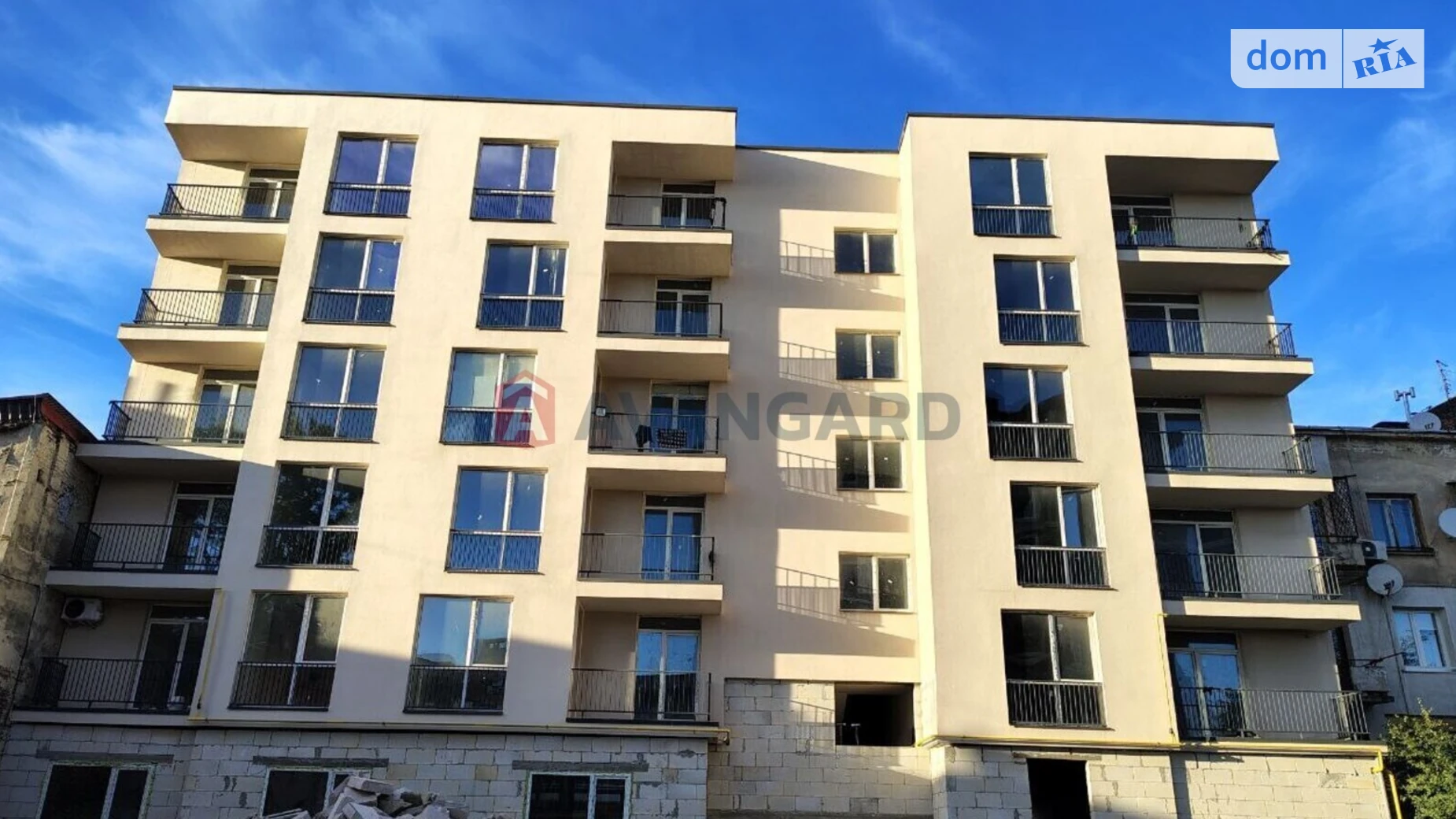 Продается 2-комнатная квартира 56 кв. м в Львове, ул. Олексы Стороженко, 35 - фото 2