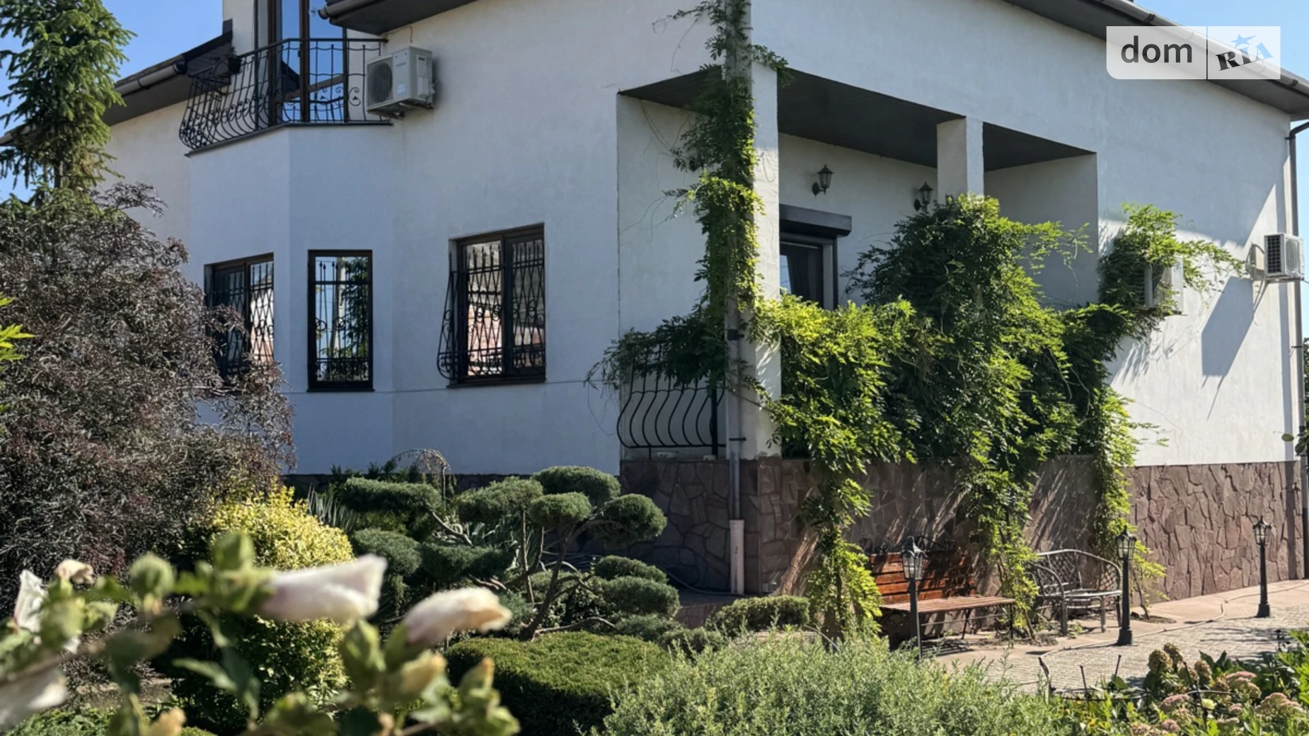 Продается одноэтажный дом 367.3 кв. м с мебелью, цена: 150000 $ - фото 2