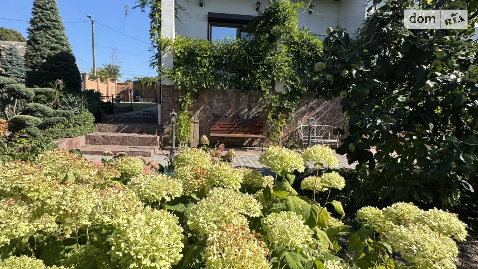 Продается одноэтажный дом 367.3 кв. м с мебелью, цена: 150000 $ - фото 4