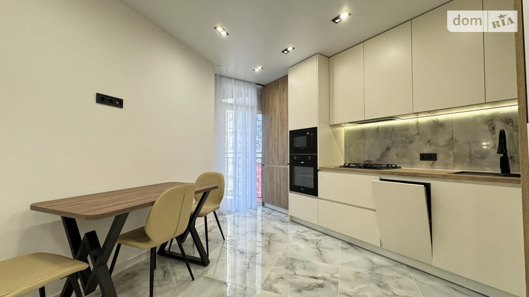 Продається 1-кімнатна квартира 49 кв. м у Івано-Франківську, вул. Юліана Пелеша(Крайківського) - фото 3