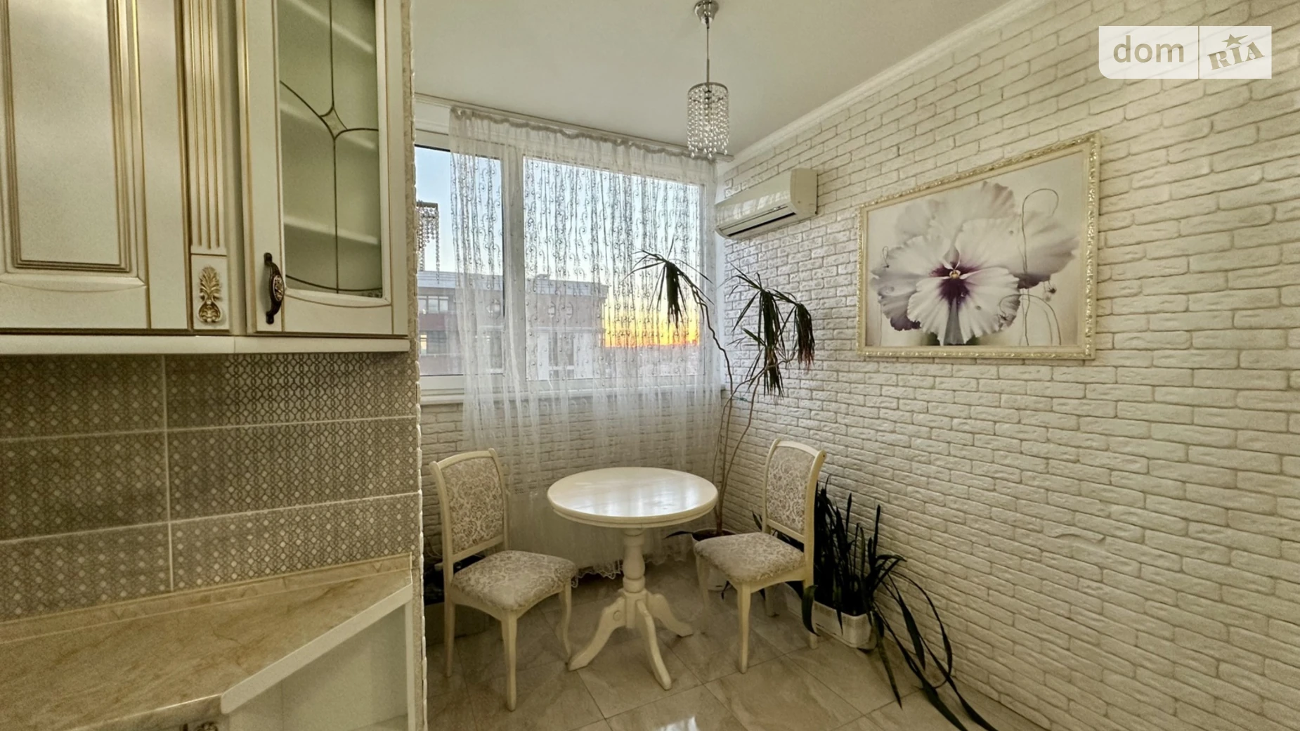 Продается 1-комнатная квартира 42.8 кв. м в Киеве, цена: 95000 $ - фото 2