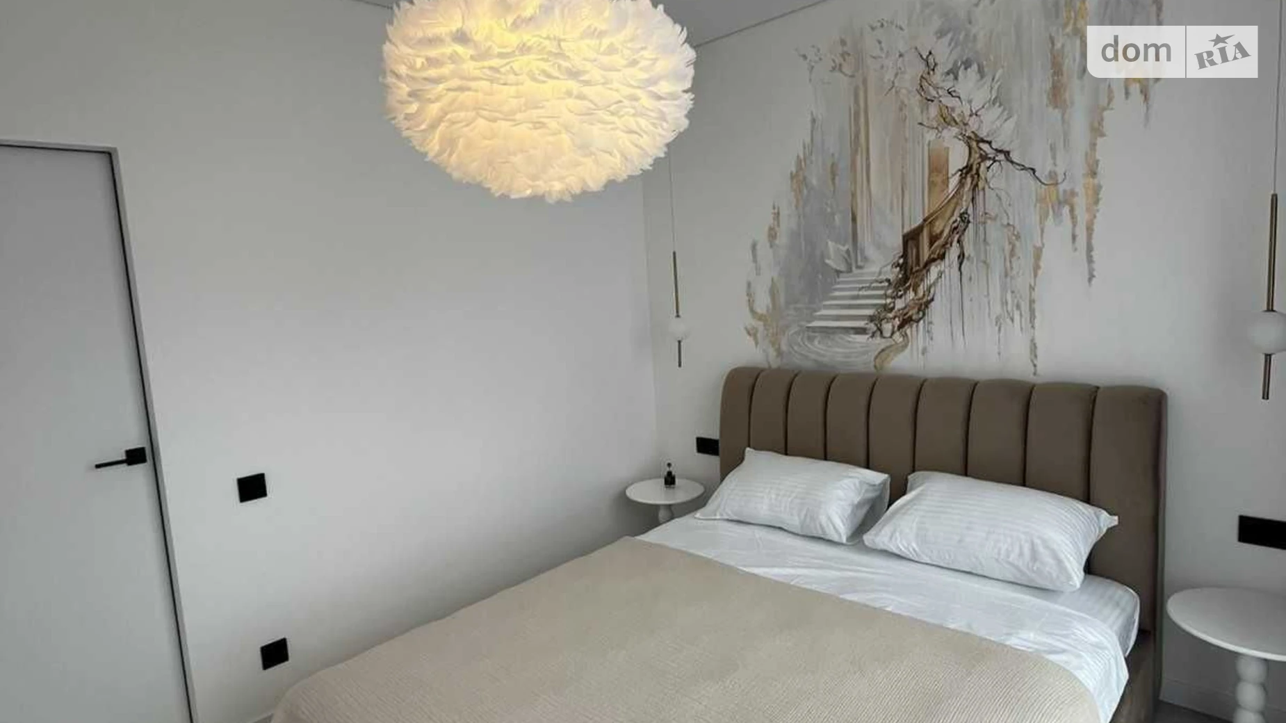 Продается 1-комнатная квартира 41.5 кв. м в Одессе, ул. Литературная, 10 - фото 3