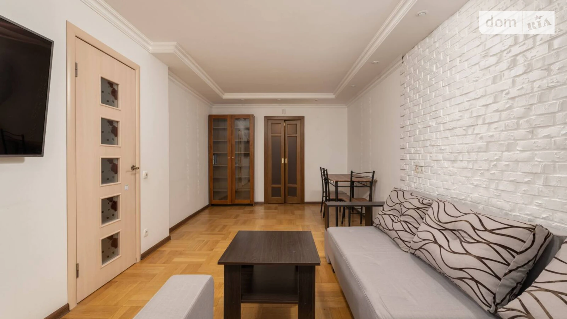 Продається 3-кімнатна квартира 81 кв. м у Києві, вул. Предславинська, 29 - фото 2