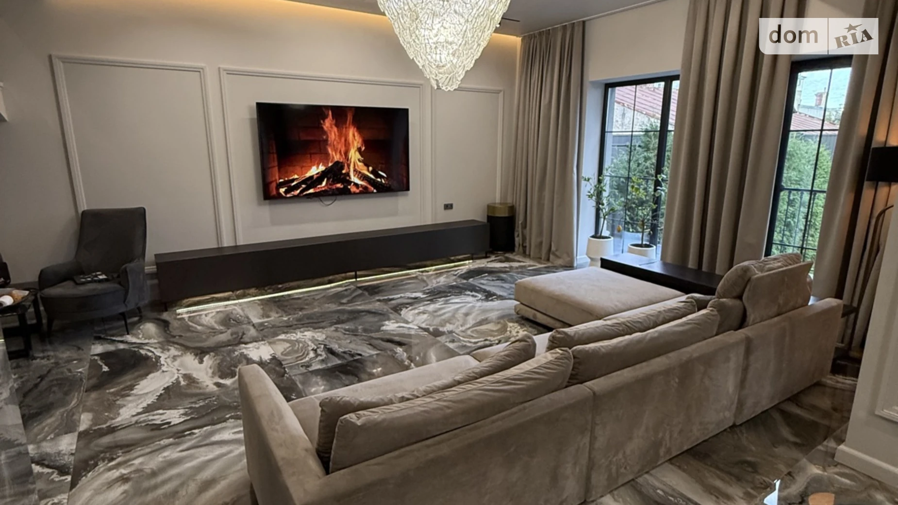 ул. Украинская, 18 Первомайский Черновцы, цена: 750000 $ - фото 3