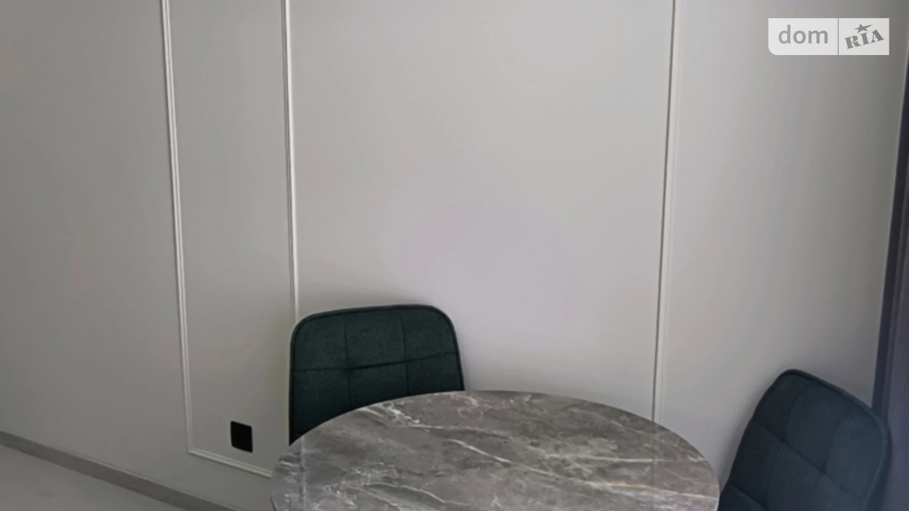 1-комнатная квартира 42 кв. м в Тернополе, ул. Владимира Великого - фото 5