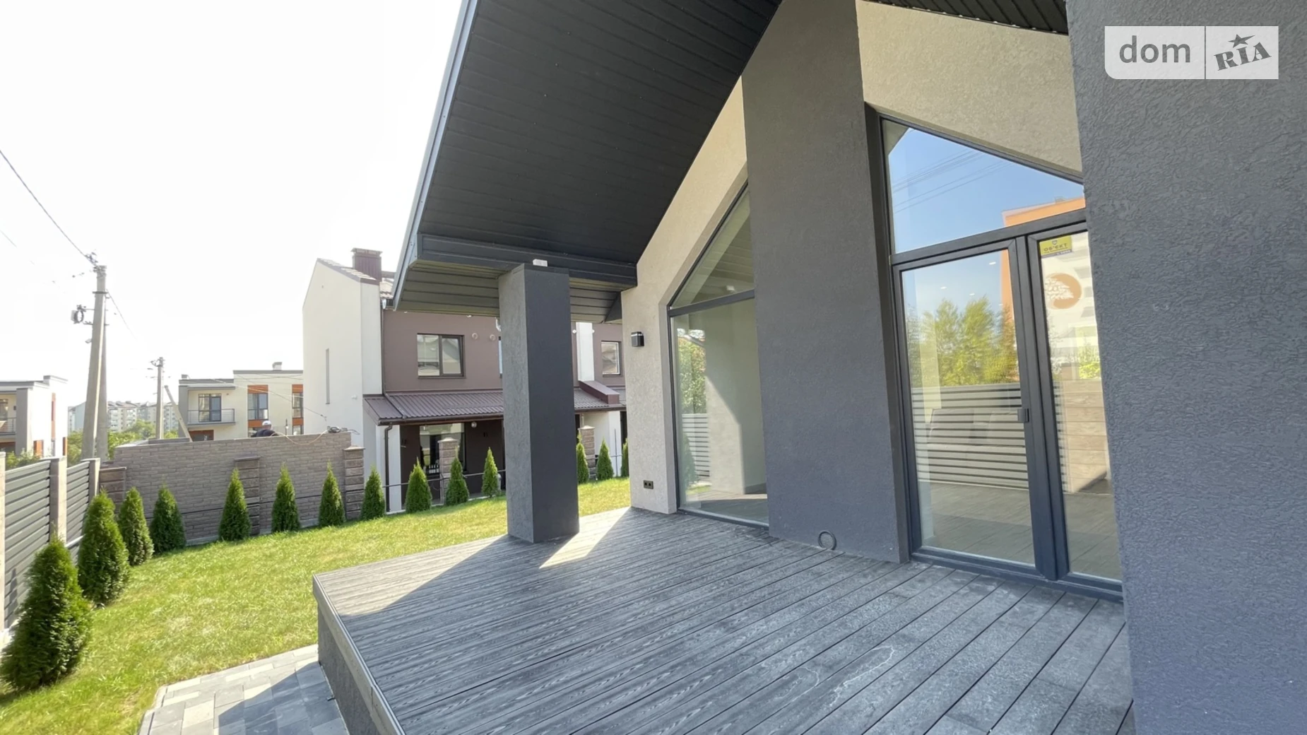 Продается дом на 2 этажа 170 кв. м с подвалом, цена: 289000 $ - фото 2