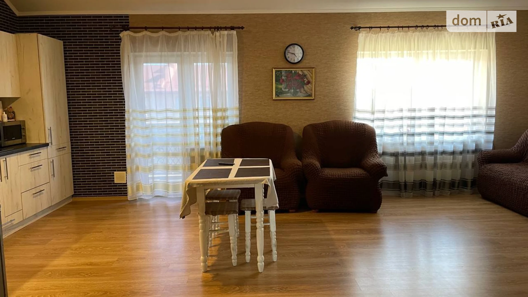 Продается 2-комнатная квартира 66.7 кв. м в Ужгороде, ул. Тлехаса, 18 - фото 3