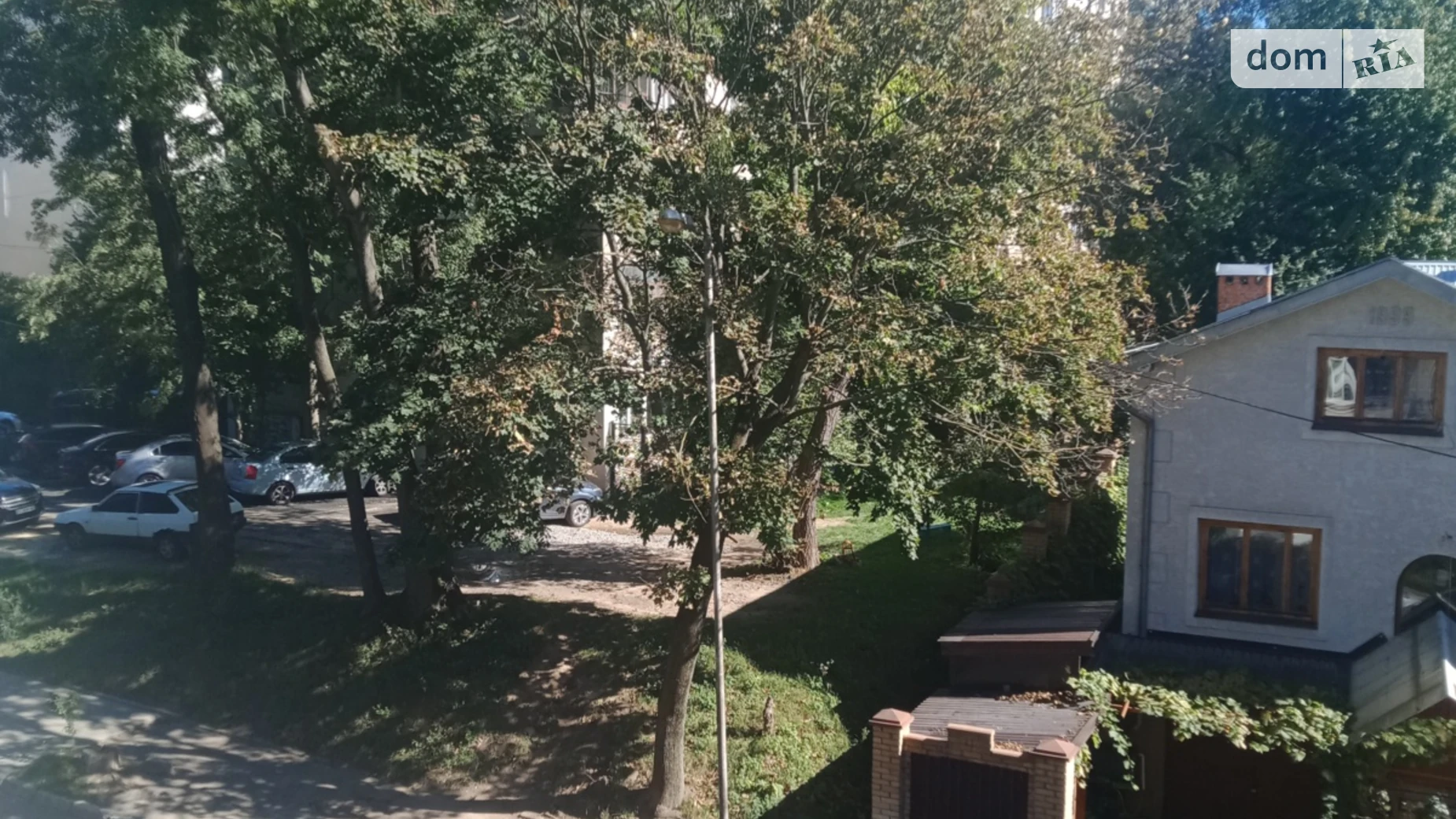 Сдается в аренду отдельно стоящий гараж под легковое авто на 28 кв. м, цена: 4000 грн - фото 4