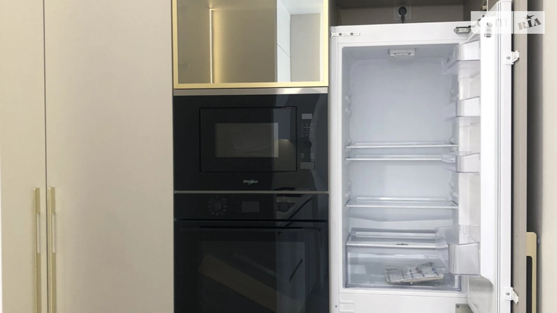 Продается 1-комнатная квартира 41 кв. м в Одессе, ул. Краснова, 3/60 - фото 4