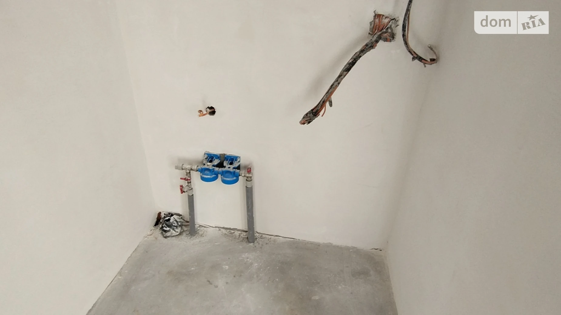 Продается дом на 2 этажа 107 кв. м с камином, цена: 82000 $ - фото 4