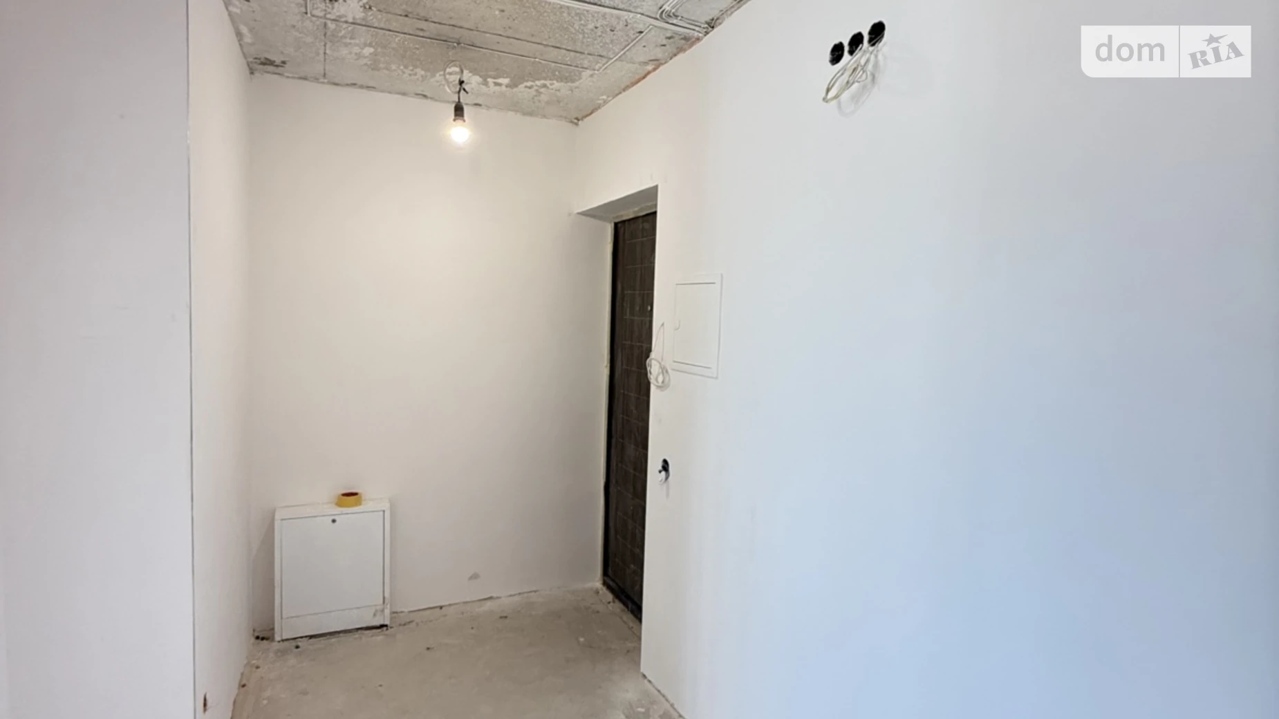 Продается 1-комнатная квартира 40.5 кв. м в Лисиничах, ул. Глинянский Тракт, 1Б - фото 5