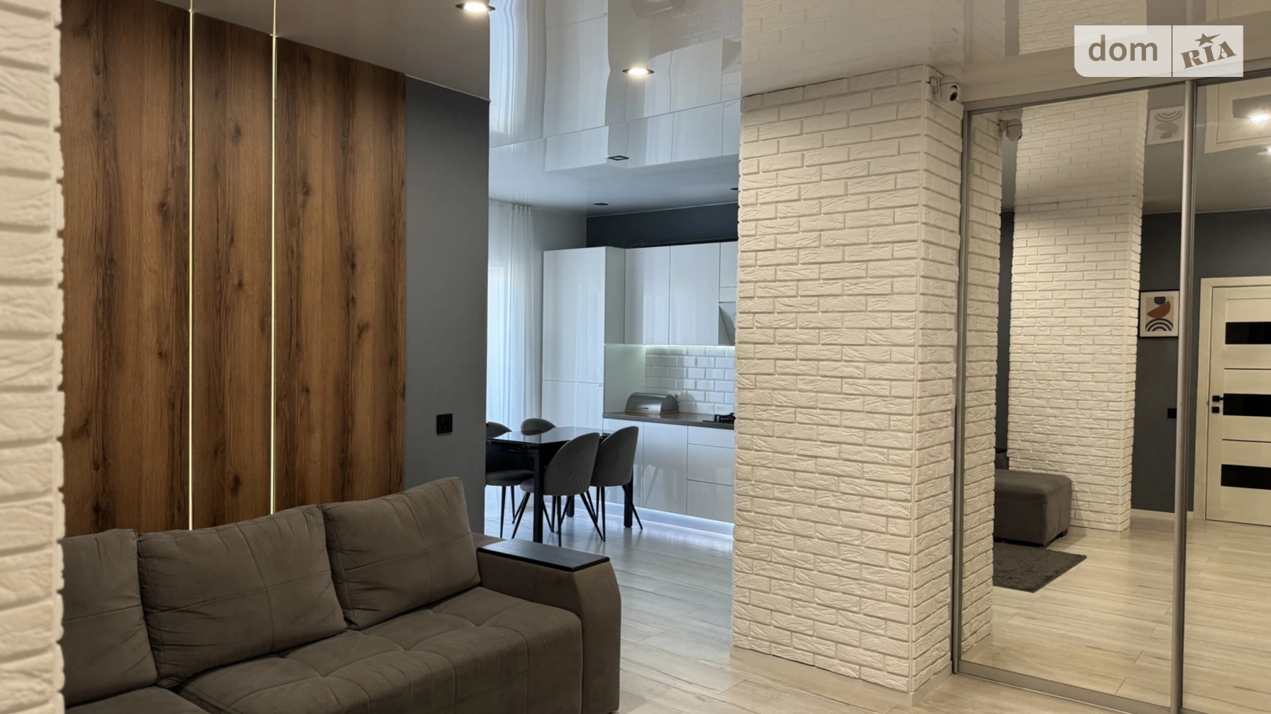 Продается 3-комнатная квартира 68 кв. м в Львове, ул. Зеленая, 281А - фото 2