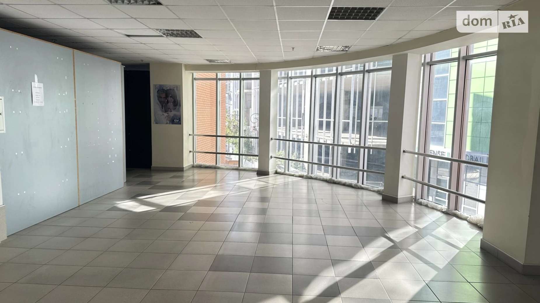 Сдается в аренду помещения свободного назначения 820 кв. м в 3-этажном здании, цена: 205000 грн - фото 3