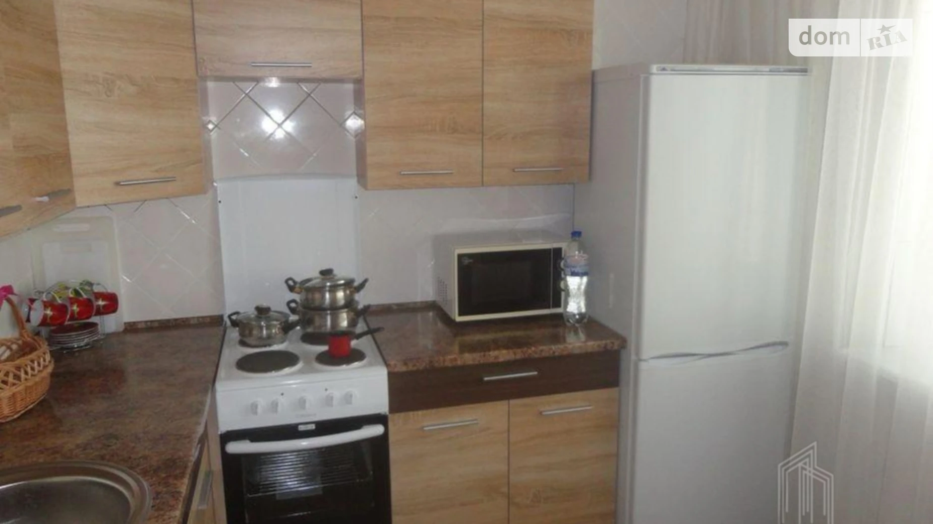 Продается 2-комнатная квартира 55.5 кв. м в Киеве, ул. Подгорная, 12 - фото 2