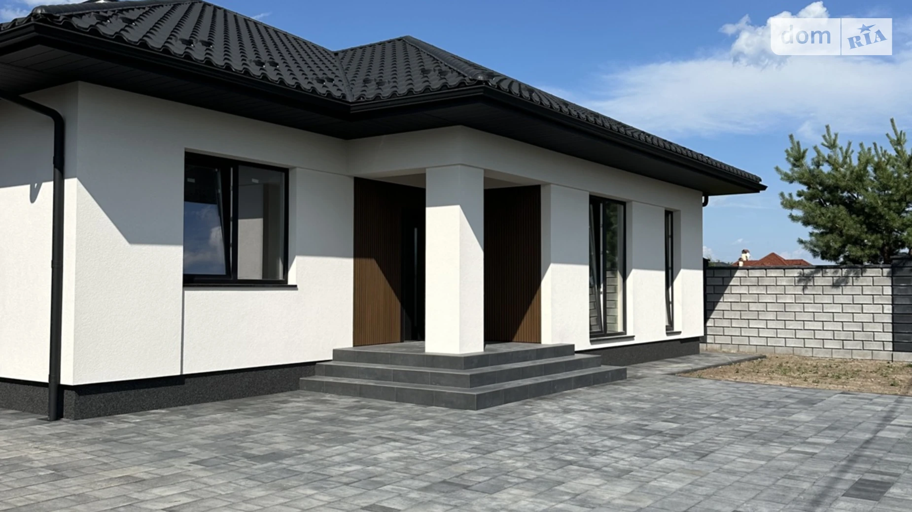Продается одноэтажный дом 126 кв. м с террасой, цена: 170000 $ - фото 2