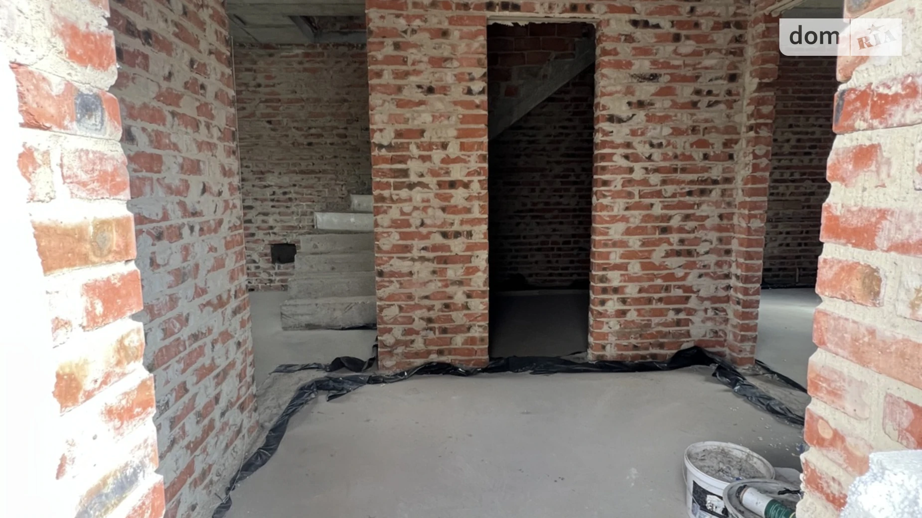 ул. Кулика и Гудачека(Макарова) Авторынок Ровно, цена: 65000 $ - фото 4