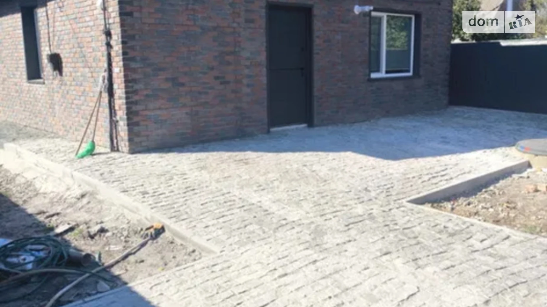 Продается одноэтажный дом 65 кв. м с верандой, цена: 65000 $ - фото 2