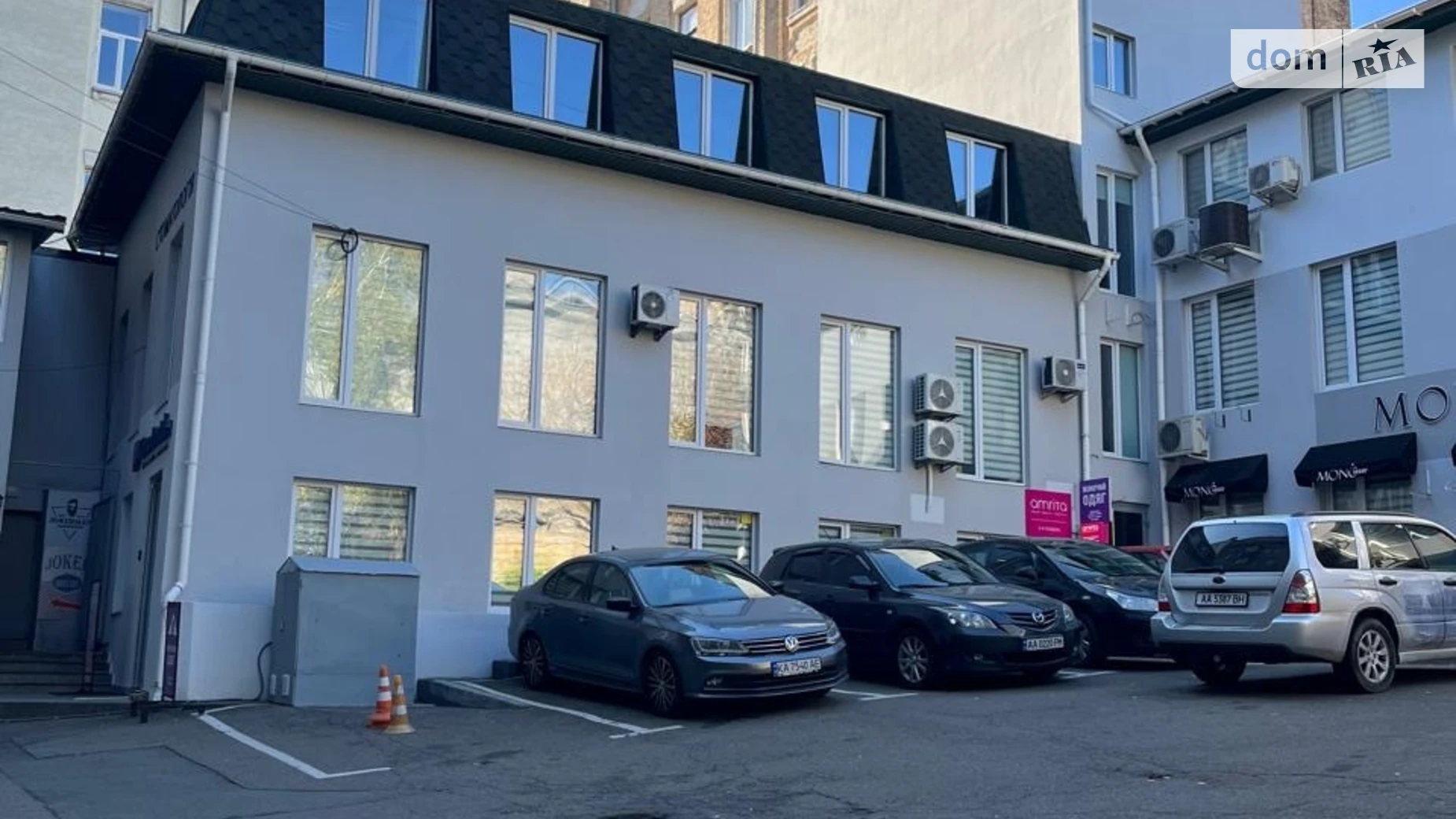 Сдается в аренду офис 25 кв. м в бизнес-центре, цена: 20000 грн - фото 3
