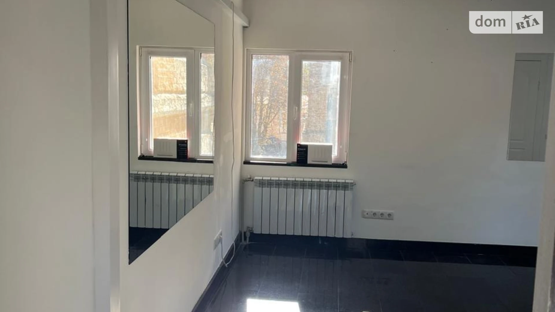 Сдается в аренду офис 25 кв. м в бизнес-центре, цена: 20000 грн - фото 4