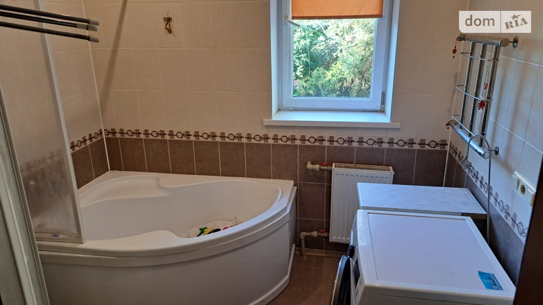 Продается дом на 2 этажа 240 кв. м с камином, цена: 125000 $ - фото 3