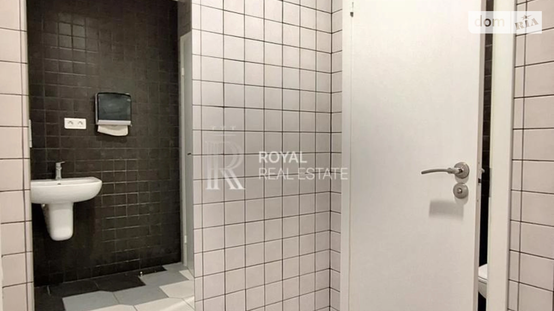 Сдается в аренду офис 203 кв. м в бизнес-центре, цена: 5597 $ - фото 4