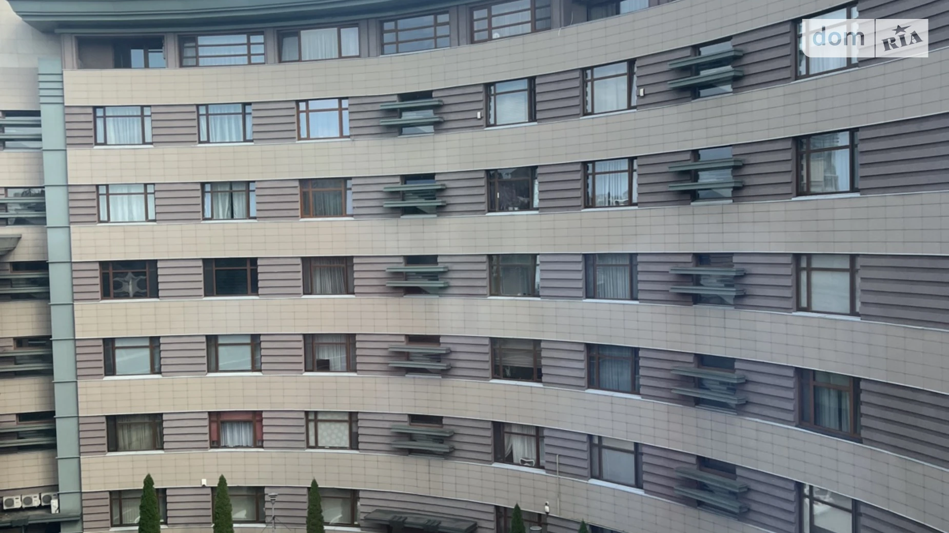 Здається в оренду 2-кімнатна квартира 104 кв. м у Ужгороді, пл. Жупанатська, 1 - фото 4