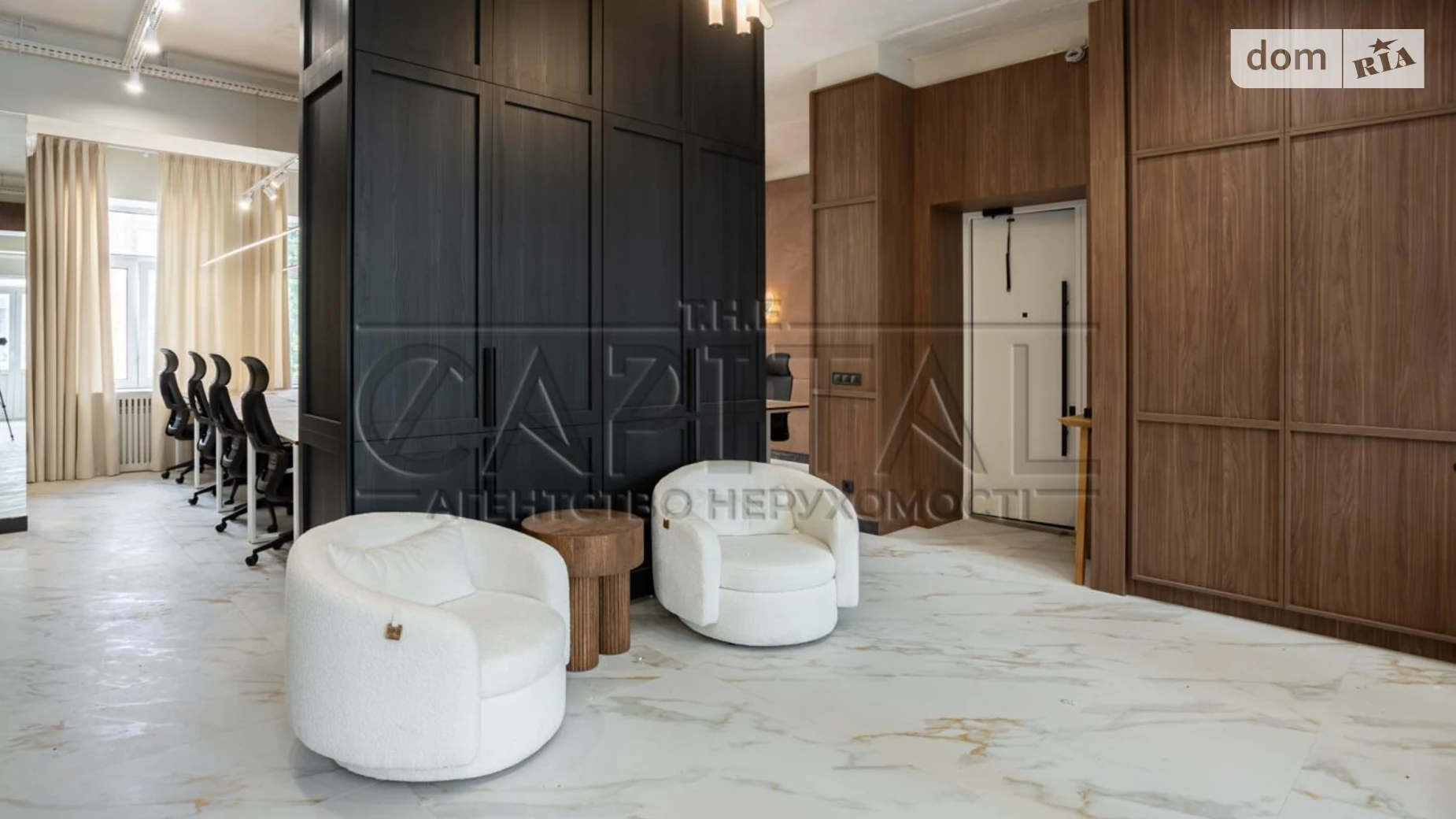 Сдается в аренду офис 230 кв. м в бизнес-центре, цена: 12000 $ - фото 4