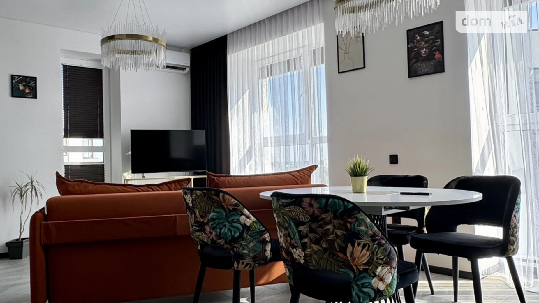 1-комнатная квартира 47.3 кв. м в Луцке, ул. Спутника, 14А - фото 4