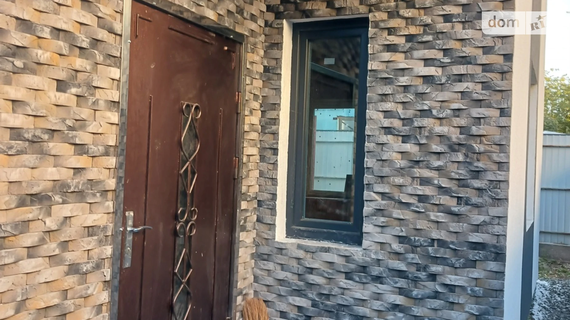 Продается дом на 2 этажа 132 кв. м с баней/сауной, цена: 130000 $ - фото 2