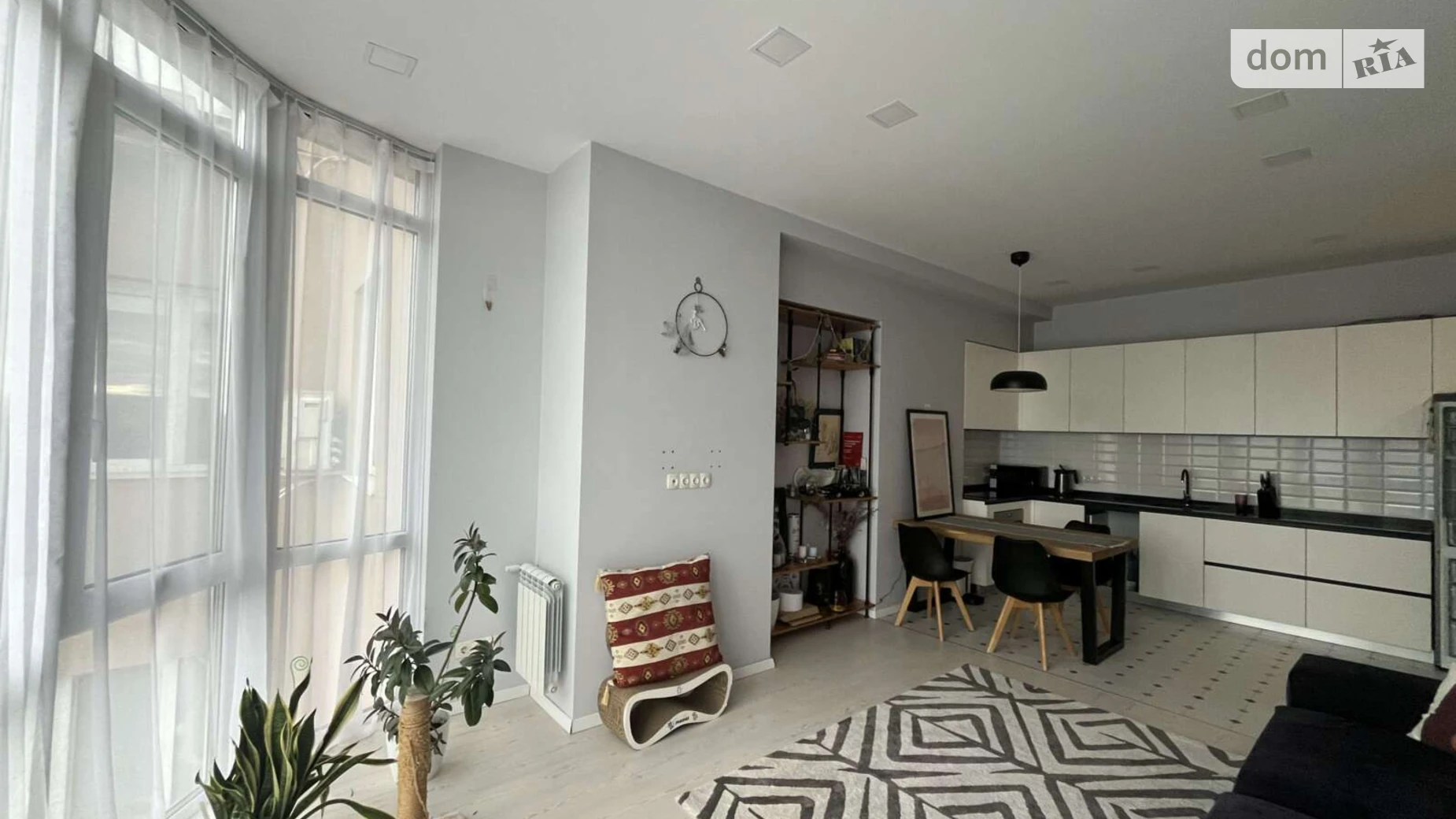 Продается 2-комнатная квартира 63 кв. м в Харькове, ул. Клочковская, 258 - фото 2