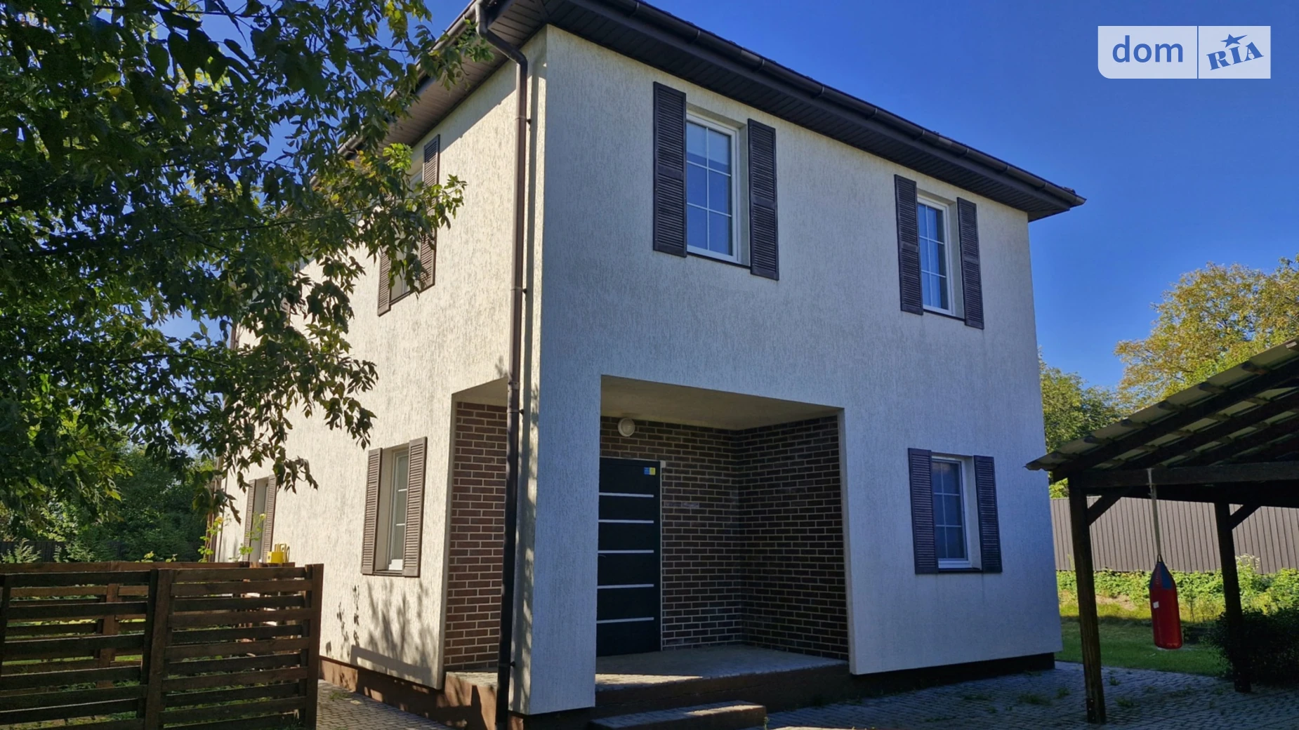 Продается дом на 2 этажа 137.8 кв. м с садом, цена: 163000 $ - фото 2