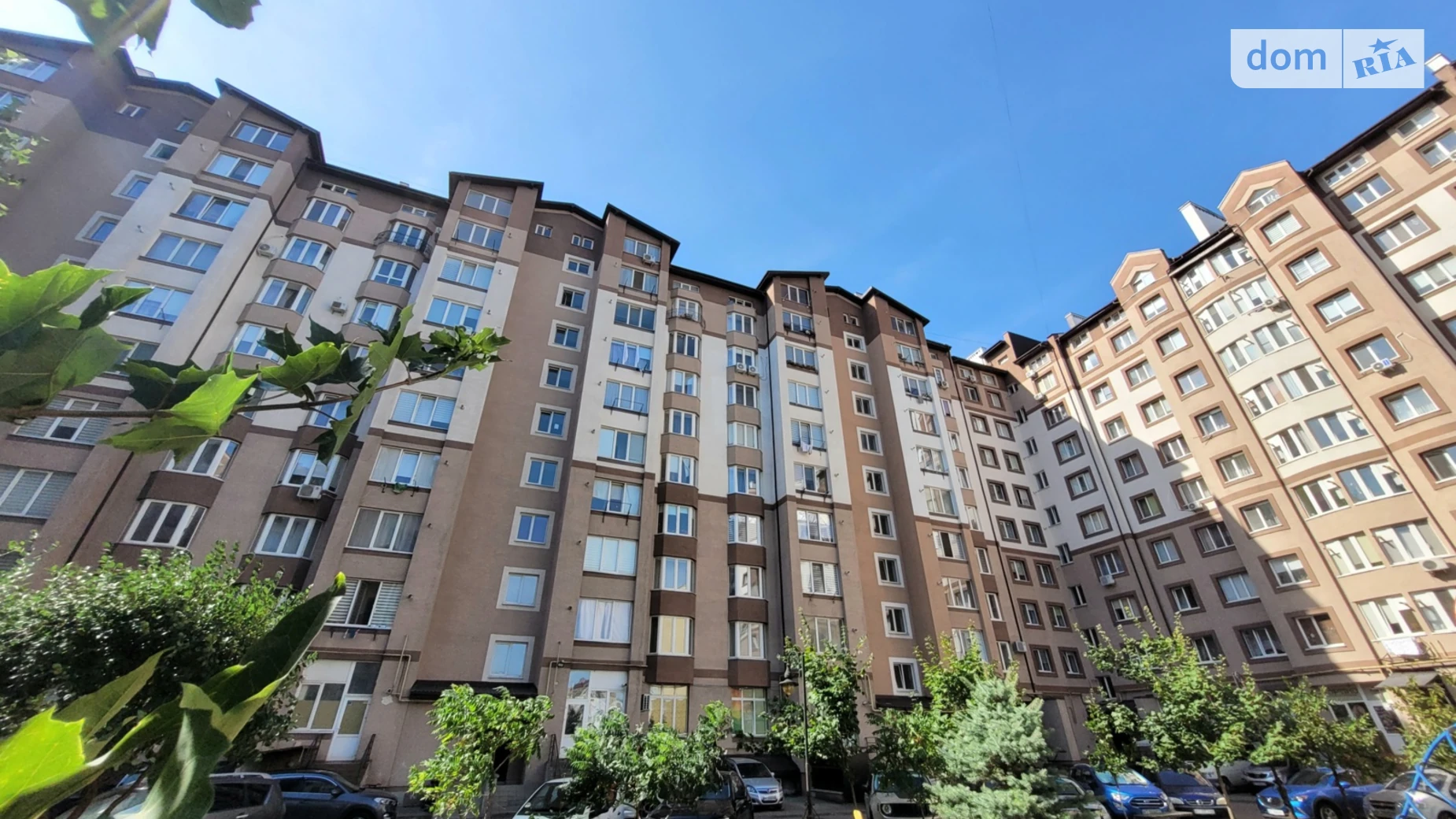 Продается 2-комнатная квартира 67.8 кв. м в Ивано-Франковске, ул. Ивасюка, 11 - фото 3
