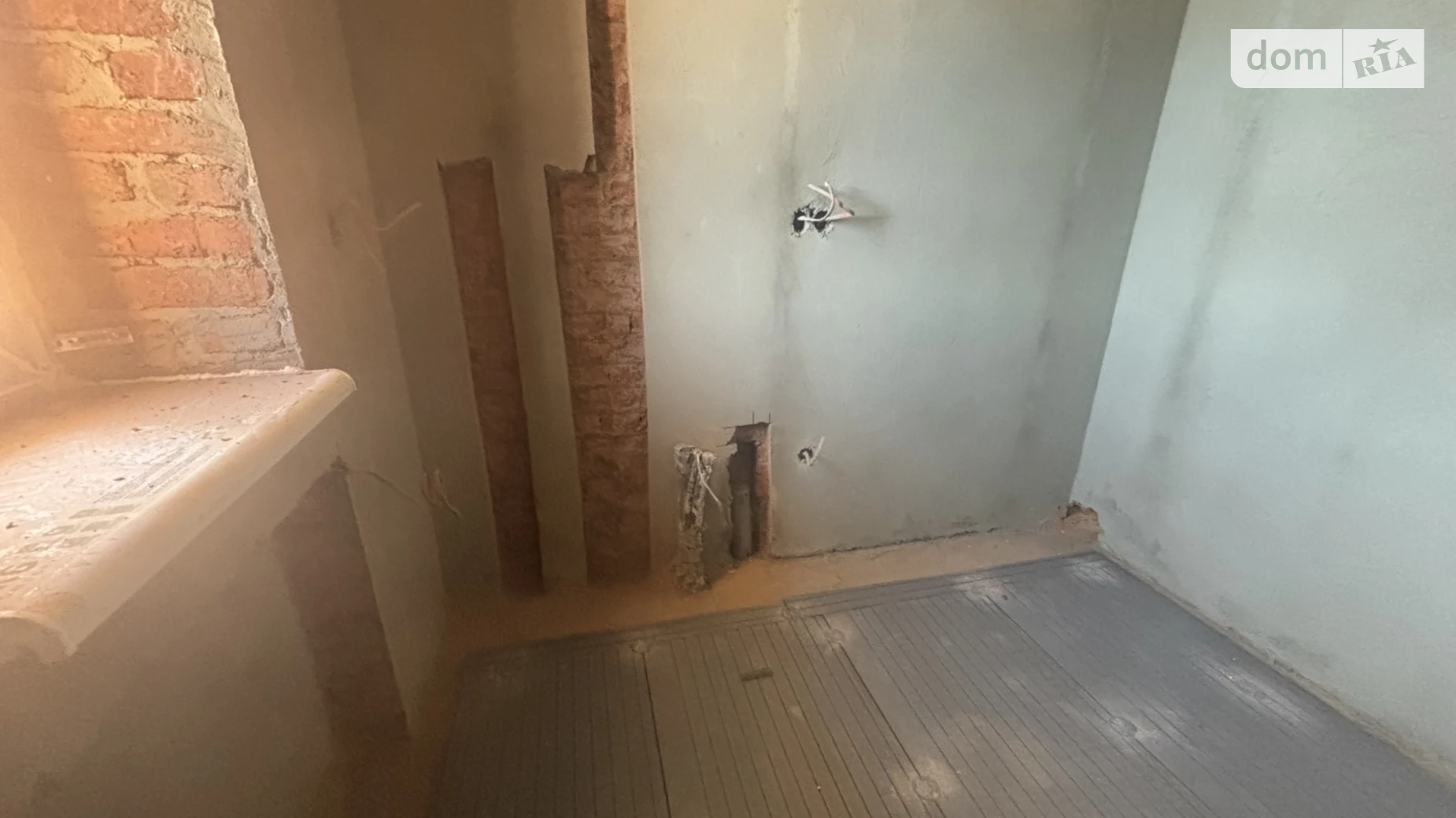 Продается дом на 2 этажа 120 кв. м с камином, цена: 85000 $ - фото 2