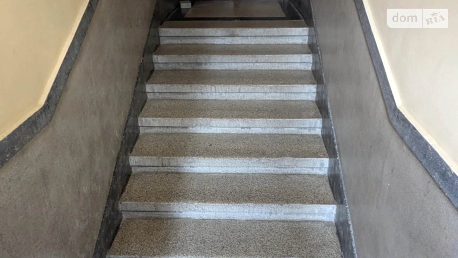 ул. Павлика М., 15 Центр Ивано-Франковск - фото 2