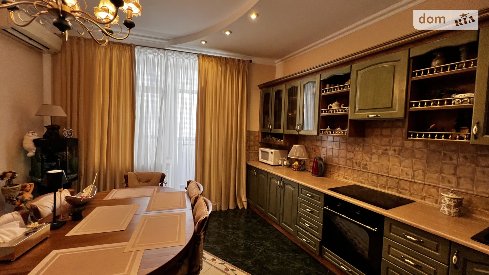 Продается 3-комнатная квартира 116.2 кв. м в Одессе, Фонтанская дор., 49/1 - фото 3