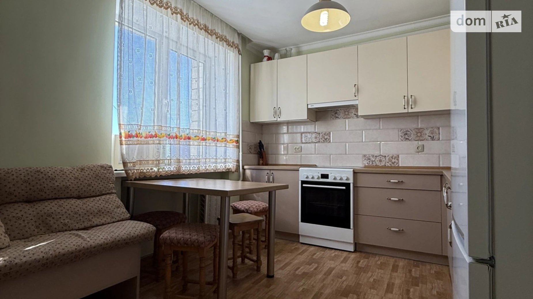 Сдается в аренду 2-комнатная квартира 56 кв. м в Львове, ул. Довженко Александра, 16 - фото 3