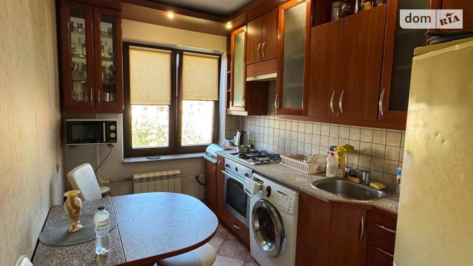 Сдается в аренду 3-комнатная квартира 64 кв. м в Львове, ул. Шафарика, 16 - фото 4