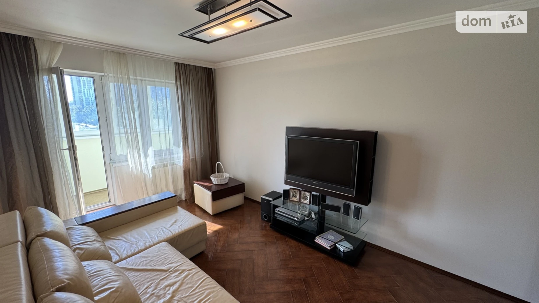 Продается 2-комнатная квартира 52.9 кв. м в Киеве, Харьковское шоссе, 160А - фото 3