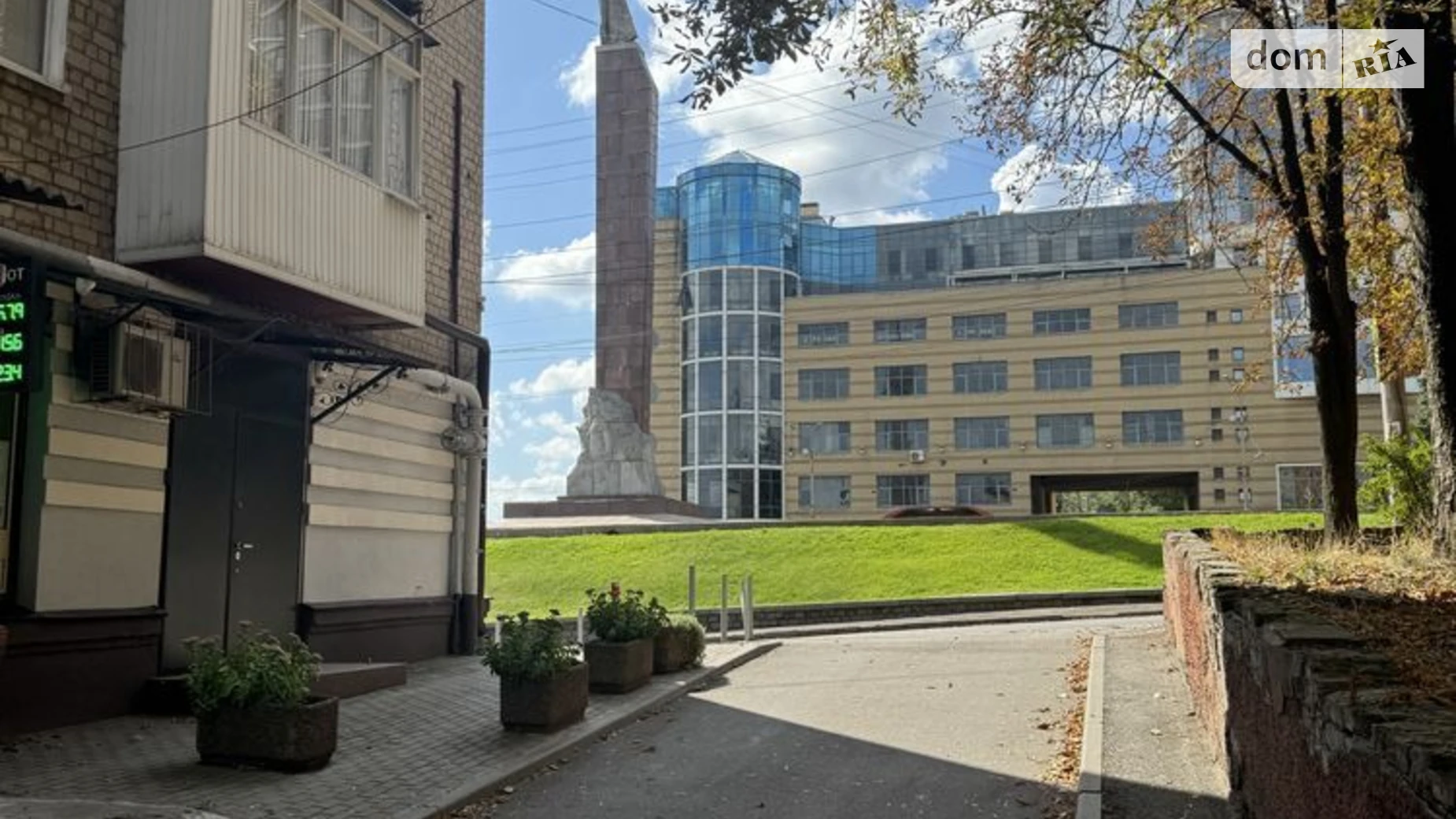 Продається 2-кімнатна квартира 45 кв. м у Дніпрі, просп. Яворницького Дмитра, 2 - фото 2