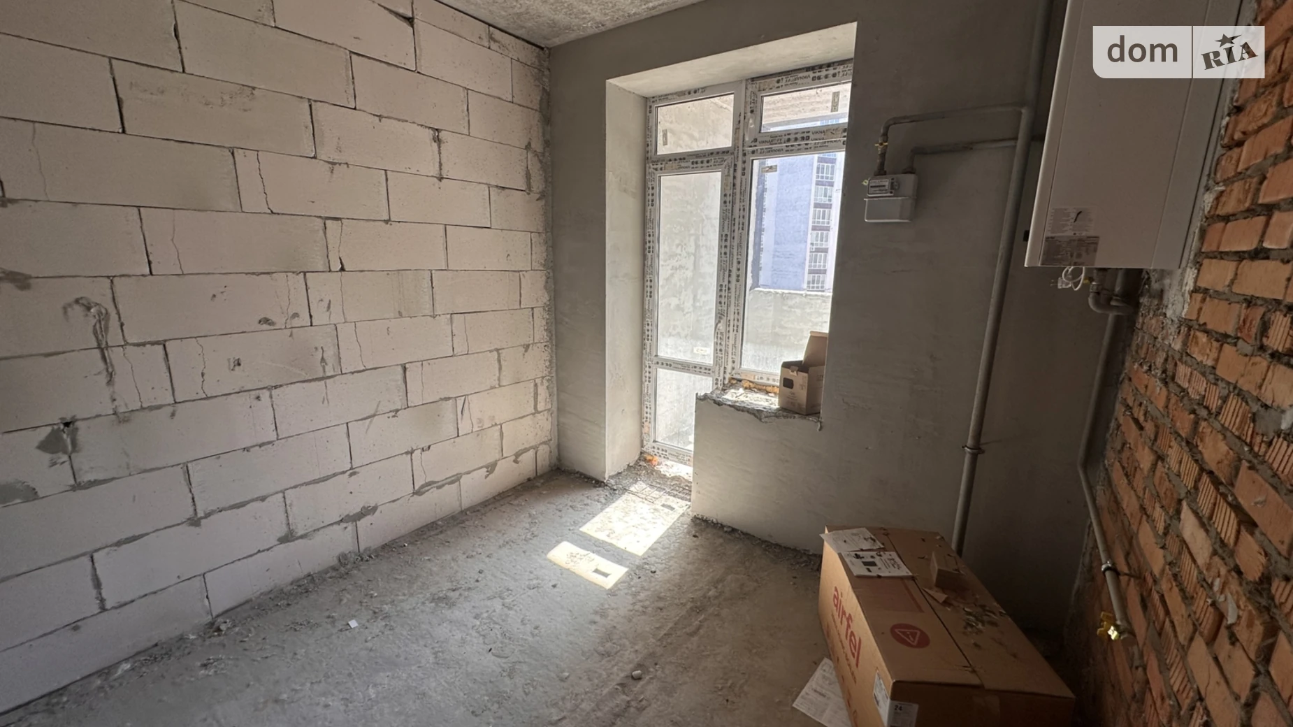 Продается 1-комнатная квартира 38 кв. м в Хмельницком, ул. Каменецкая, 102/1 - фото 2