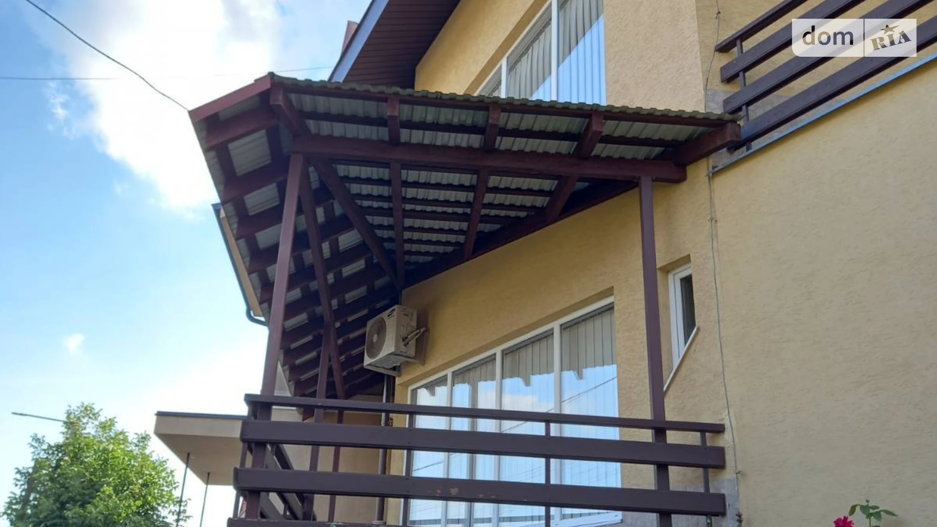 Продается дом на 3 этажа 280 кв. м с мебелью, цена: 380000 $ - фото 2
