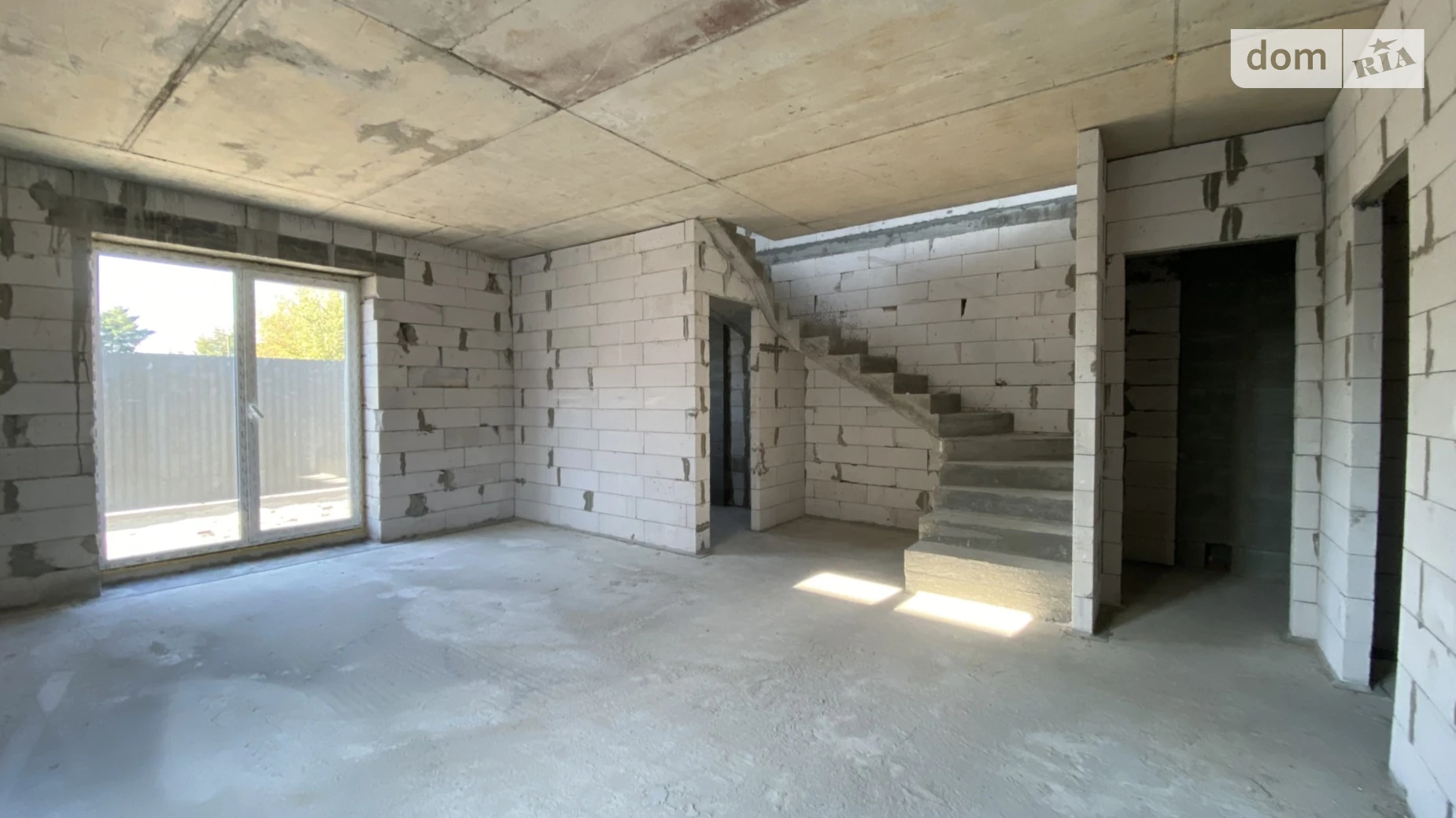 7-я ул. Озерная, 6 Вишенки (Киев), цена: 79000 $ - фото 2