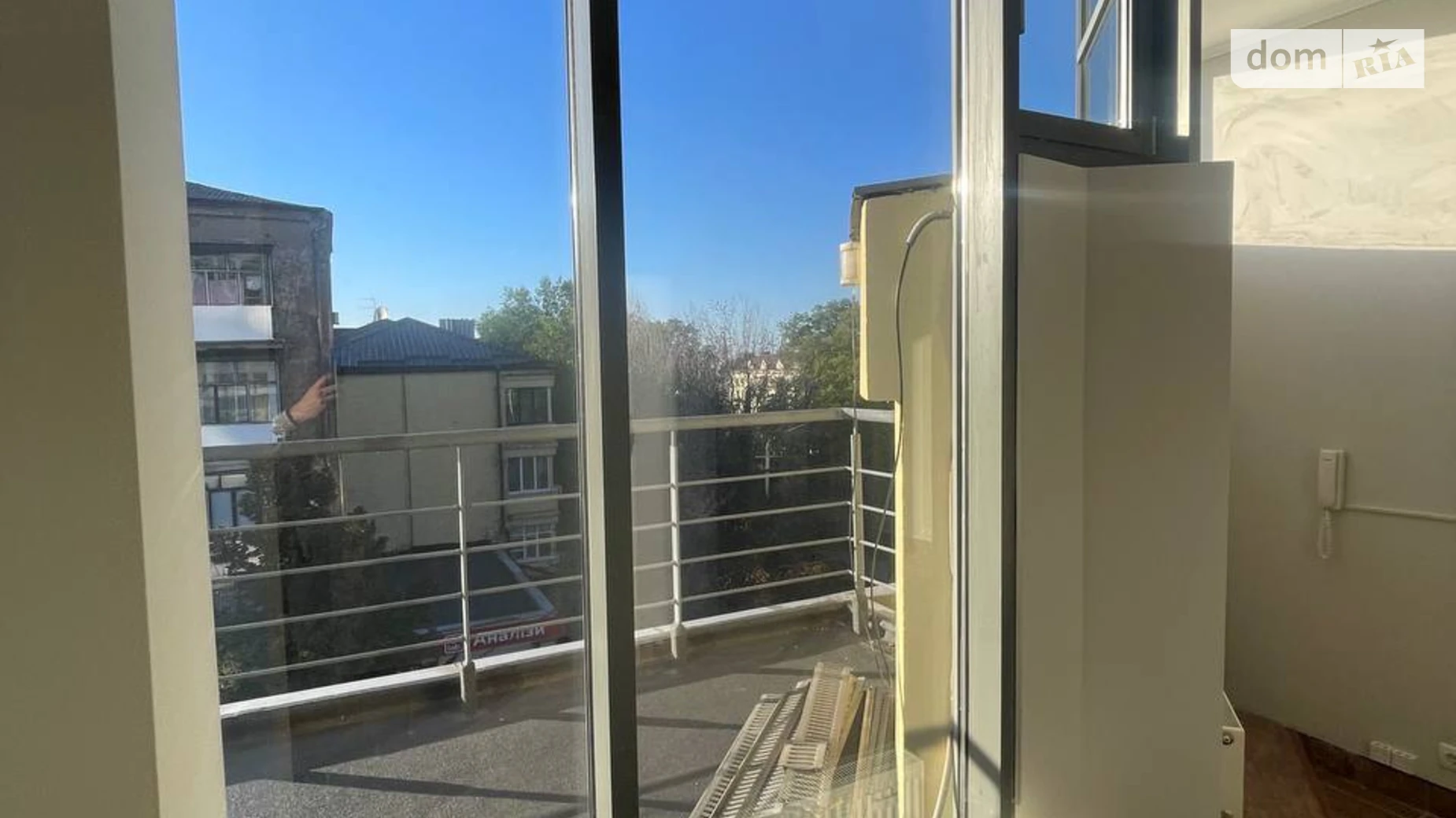 Сдается в аренду офис 133 кв. м в бизнес-центре, цена: 47348 грн - фото 4