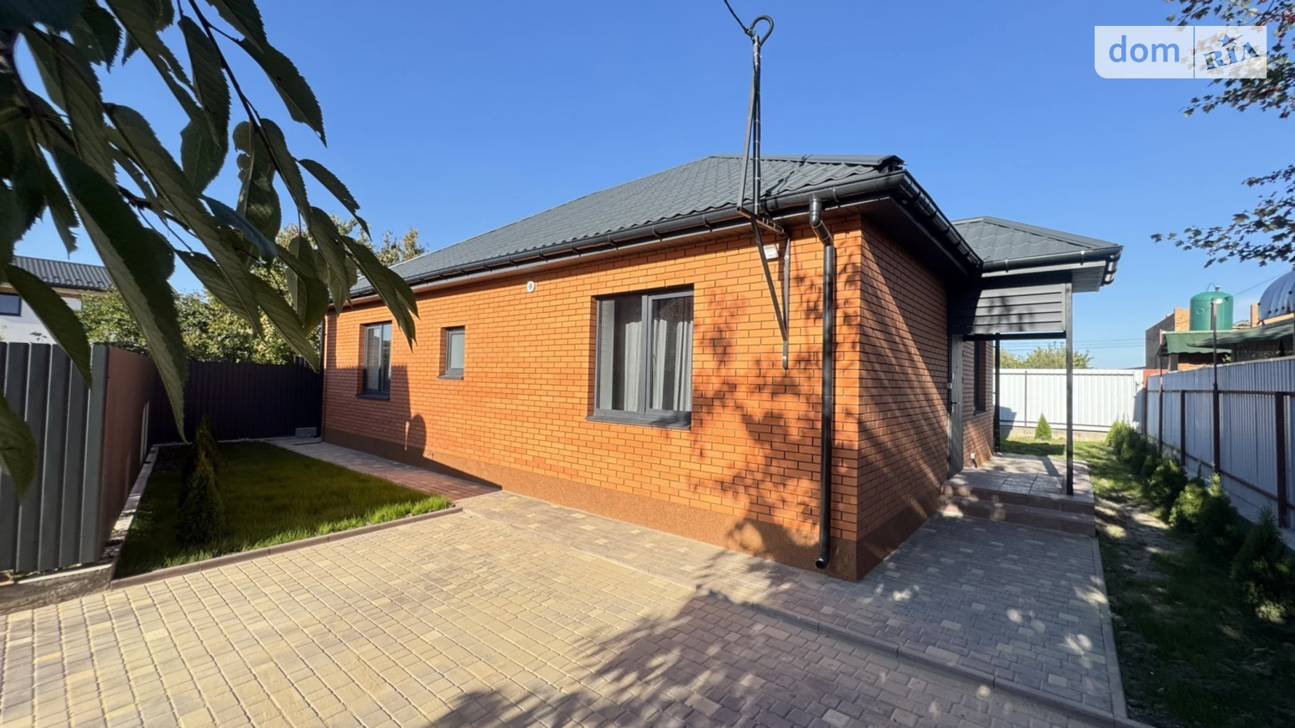 Продається одноповерховий будинок 90 кв. м з подвалом, цена: 140000 $ - фото 2