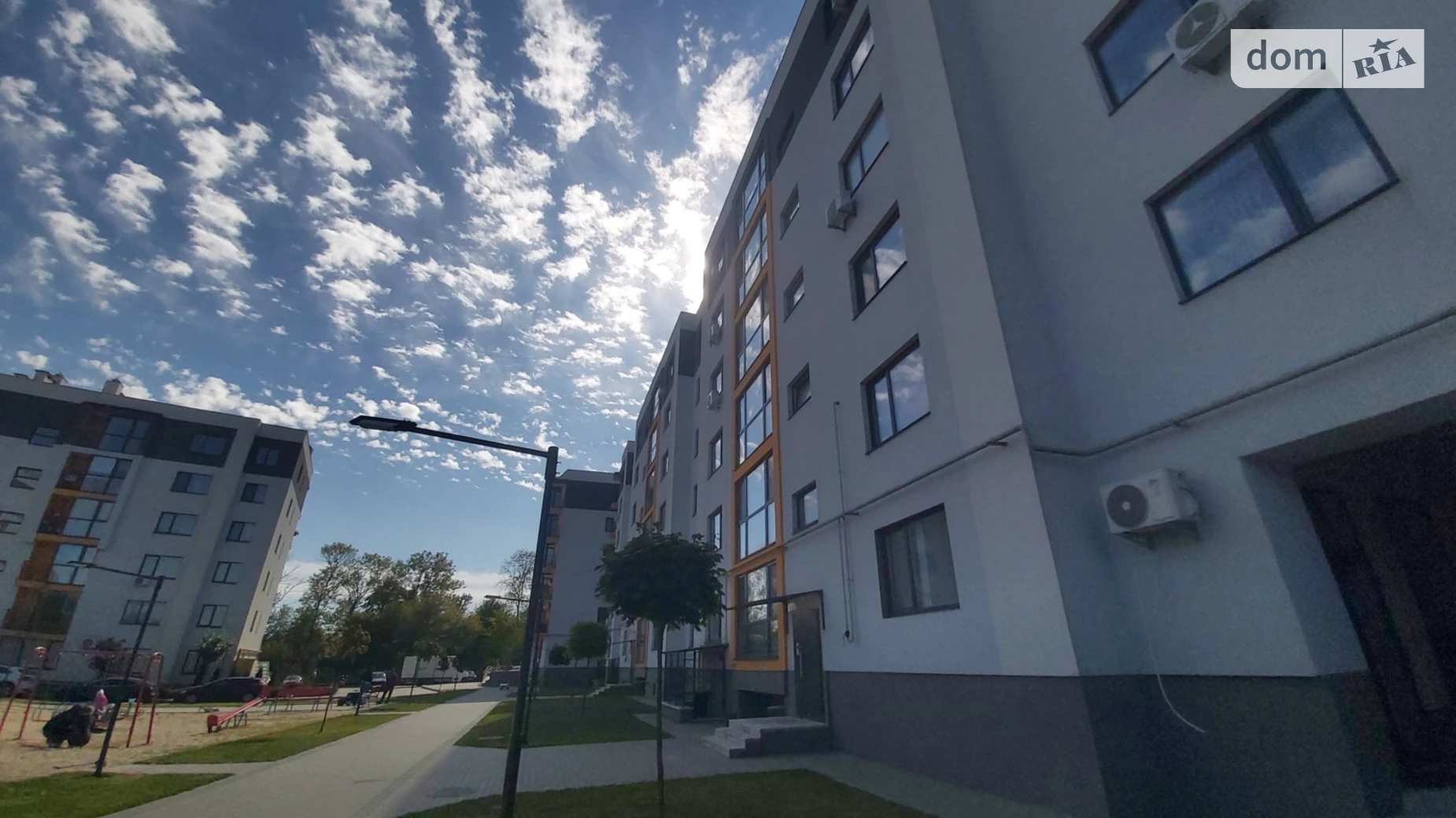 Продається 1-кімнатна квартира 43.9 кв. м у Березині, вул. Райдужна - фото 2